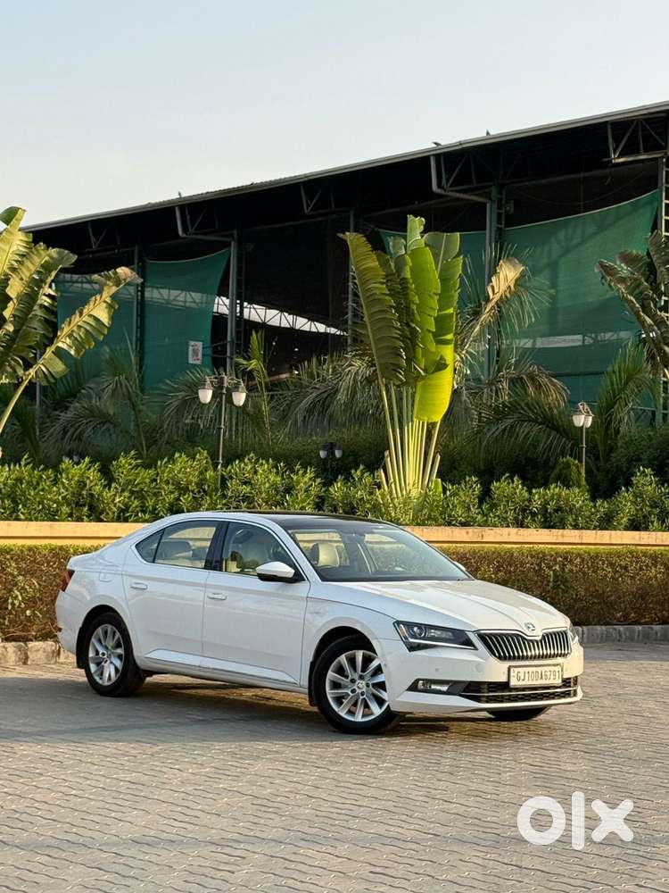 Skoda Superb L&k 2.0 Tdi At, 2019, Diesel