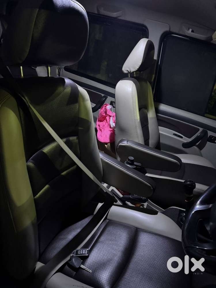 Mahindra Scorpio S4 7 Seater, 2017, Diesel