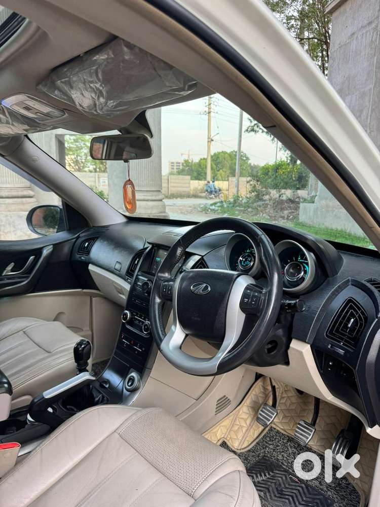 Mahindra Xuv500 2.2 W10, 2017, Diesel