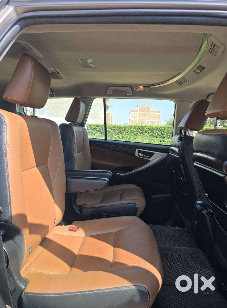 Toyota Innova Crysta [2020-ongoing] 2.4 Zx 7 Str, 2020, Diesel