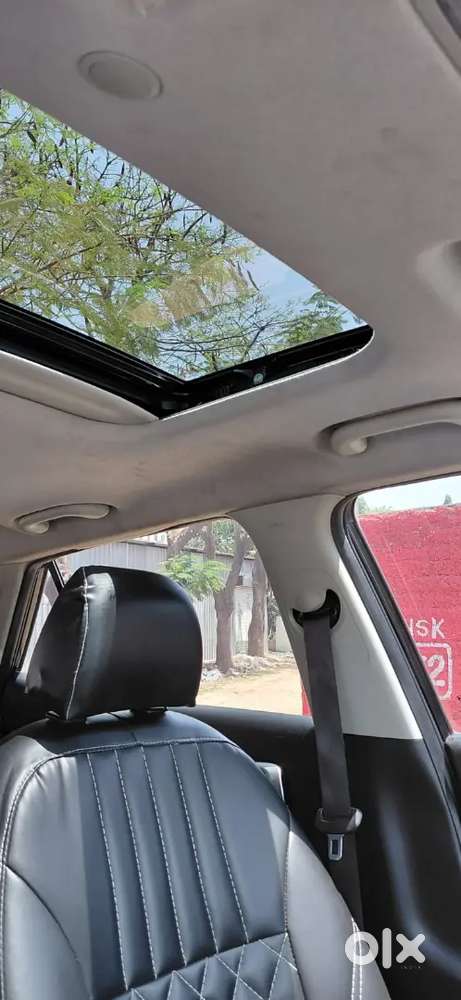 Hyundai Venue 2025 Petrol 20783 Km Driven