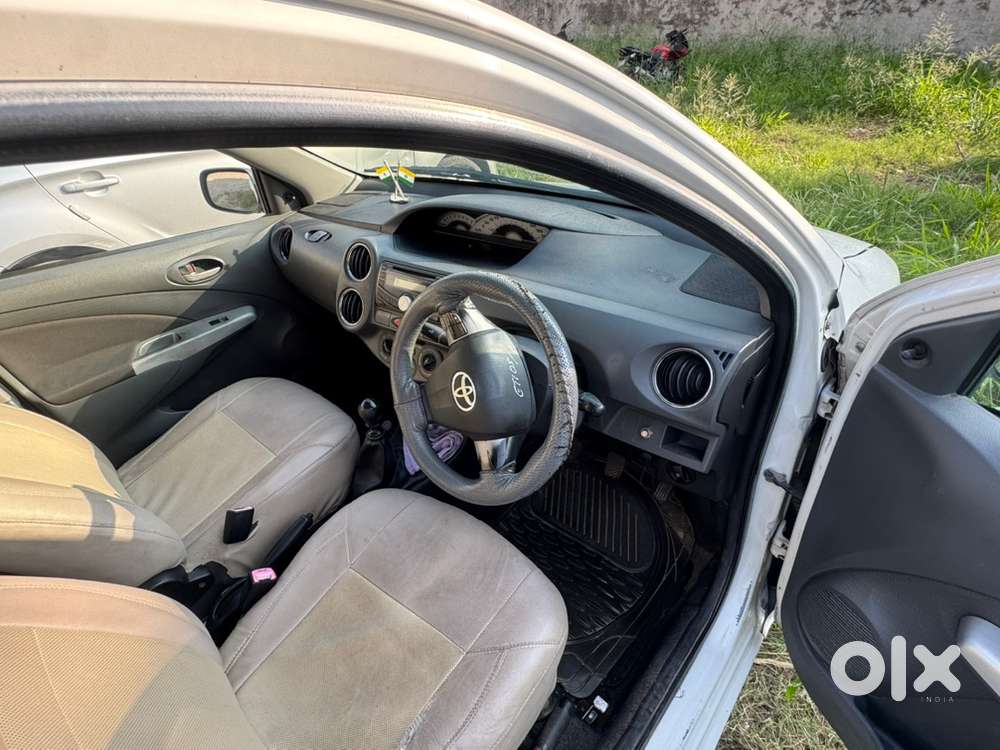 Toyota Etios Diesel Manual 2012