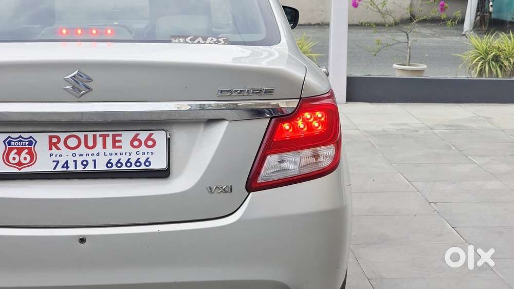 Maruti Suzuki Swift Dzire Vxi(o) Mt, 2017, Petrol