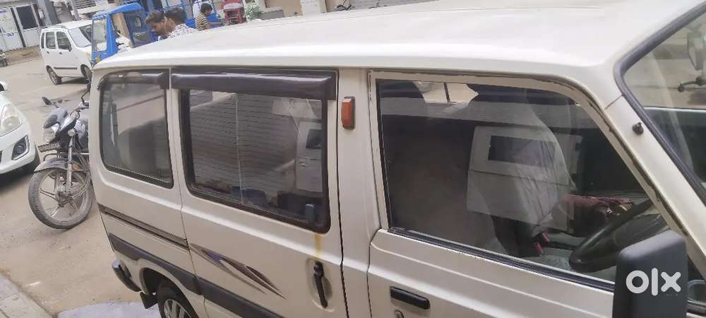 Maruti Suzuki Omni 8-seater 2013