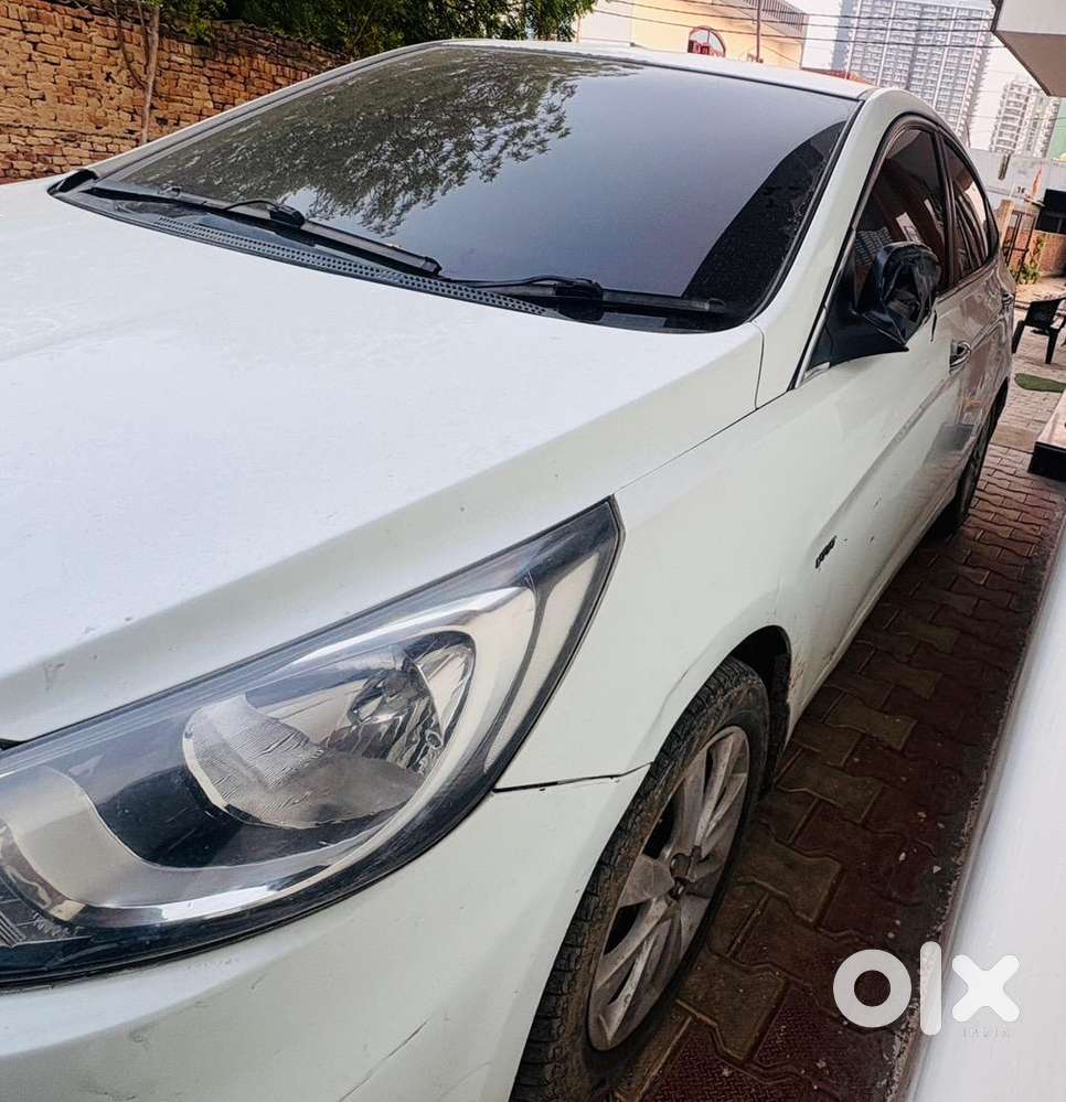 Hyundai Verna 2014 Petrol Well Maintained