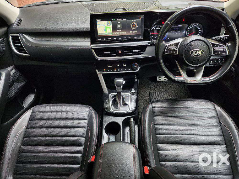 Kia Carens 1.4 Prestige Plus Turbo Dct 7 Str, 2023, Petrol