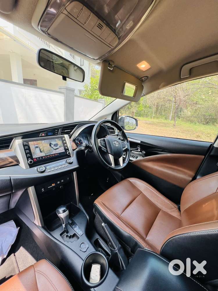 Toyota Innova Crysta 2.4zx Automatic, 2021, Diesel