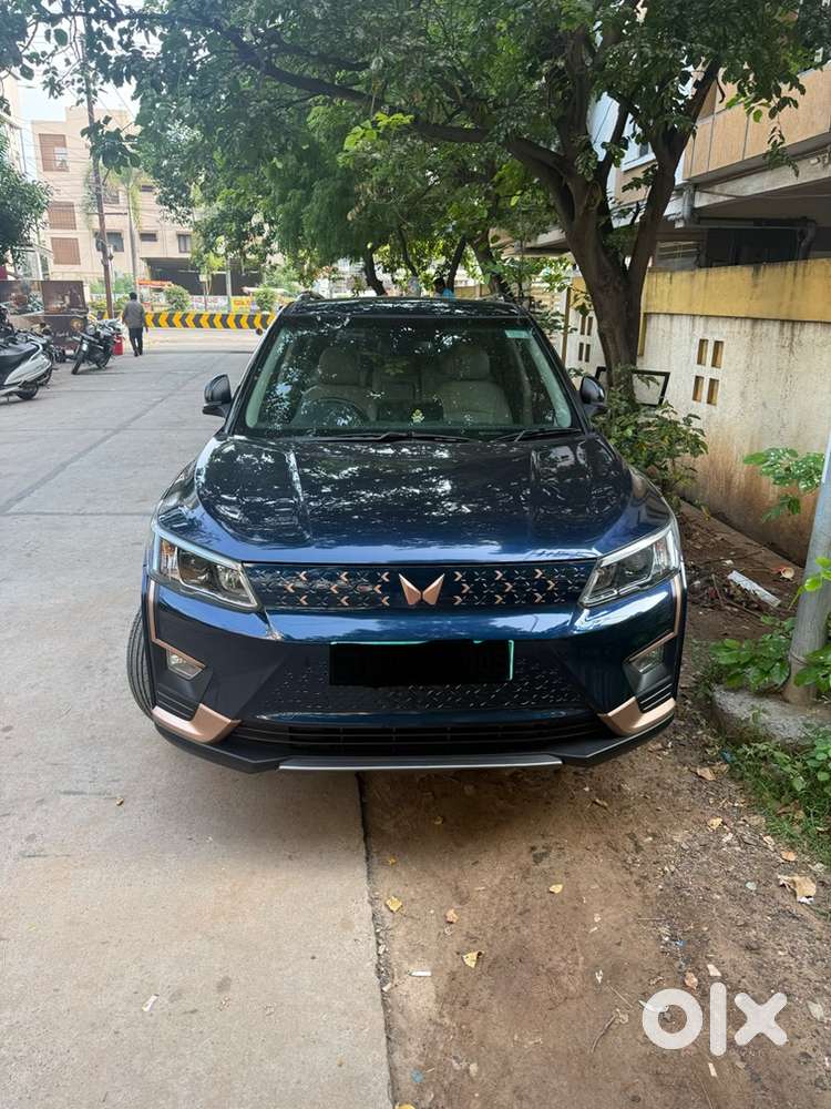 Mahindra Xuv400 Ev 2025
