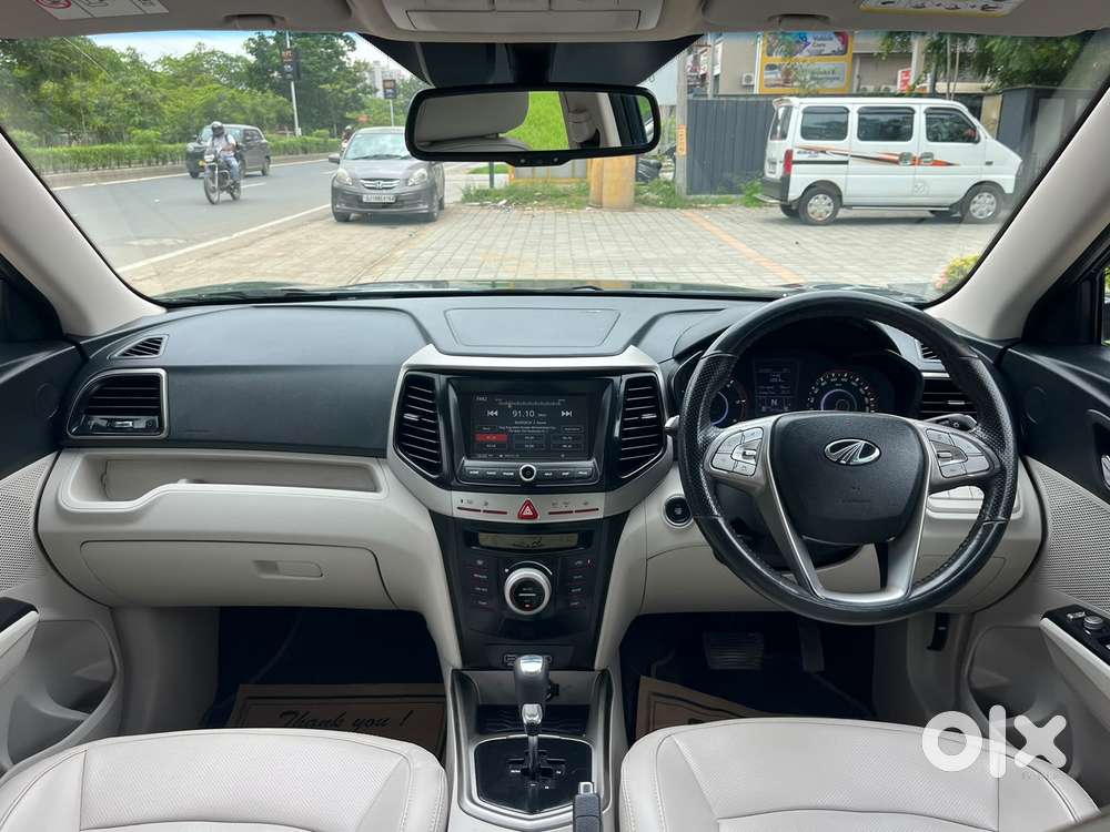 Mahindra Xuv300 W8 (o) 1.5 Diesel Amt, 2022, Diesel