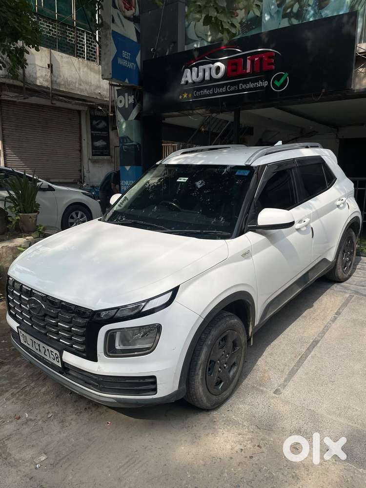 Hyundai Venue S 1.2 Petrol, 2024, Petrol