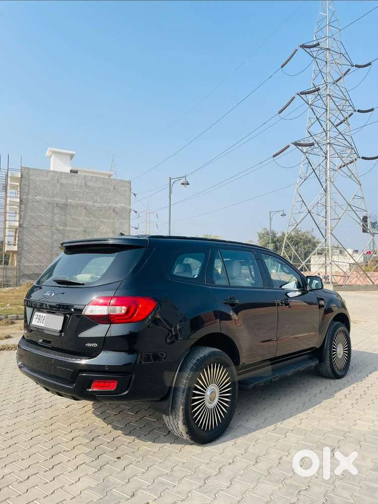 Ford Endeavour 3.2 Titanium Plus 4x4 At, 2017, Diesel