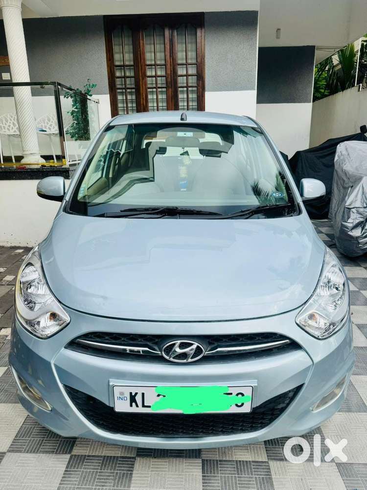 Hyundai I10 Sportz Automatic Petrol 2011 New Papers