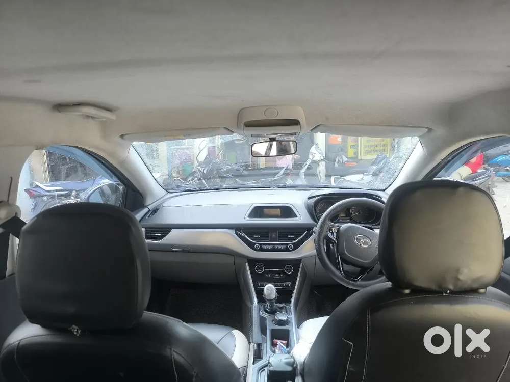 Tata Nexon 1.2 Revotron Xt 2019