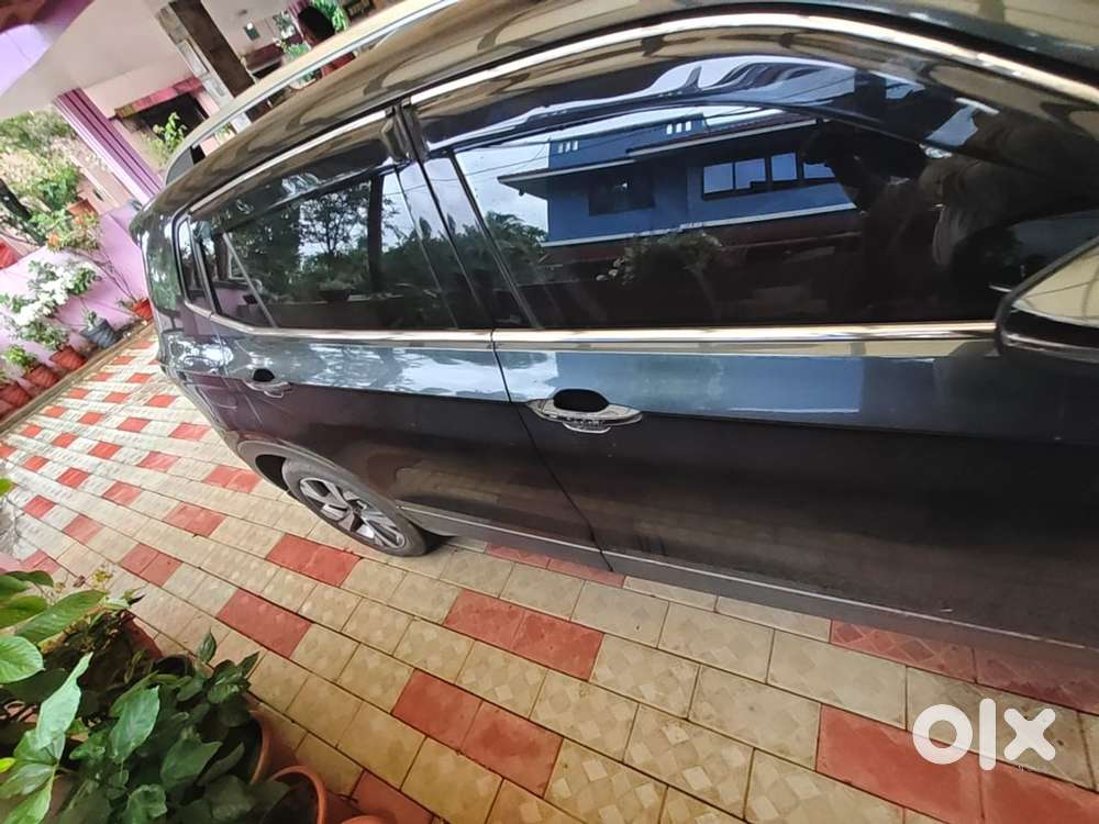 Volkswagen Taigun Petrol 2023