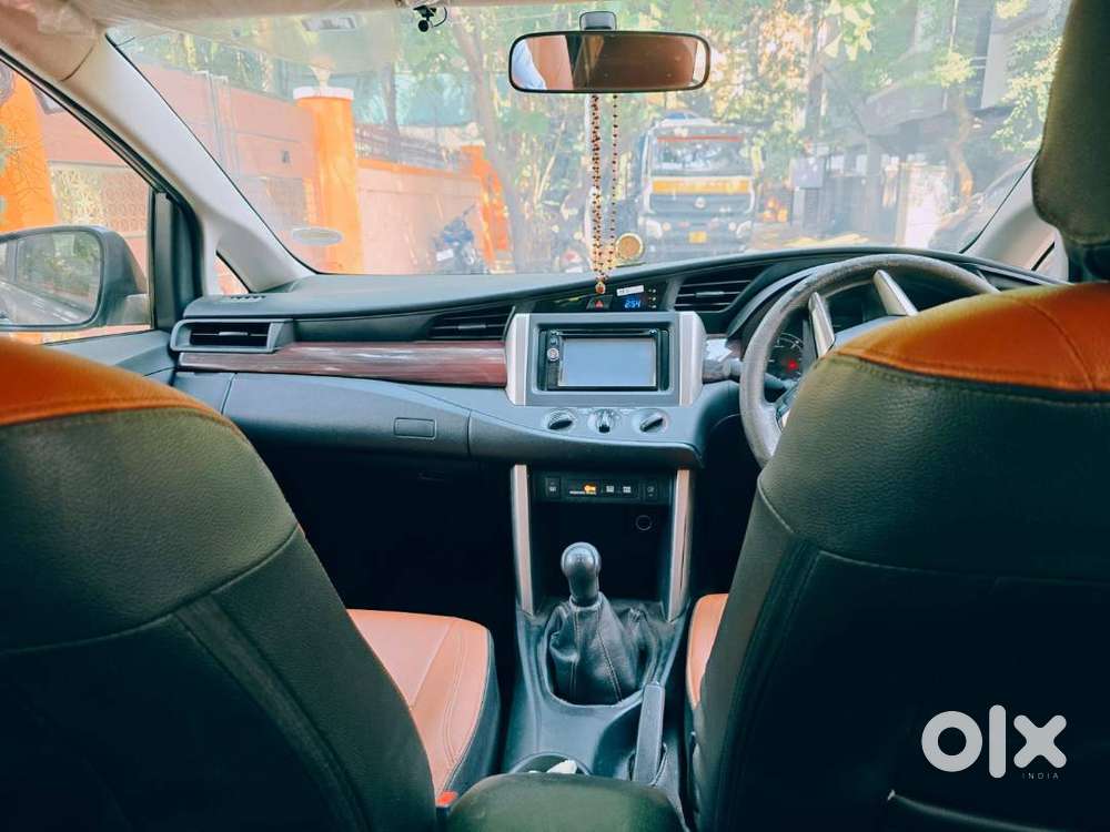 Toyota Innova Crysta G (2016) Diesel – 7 Str Mt