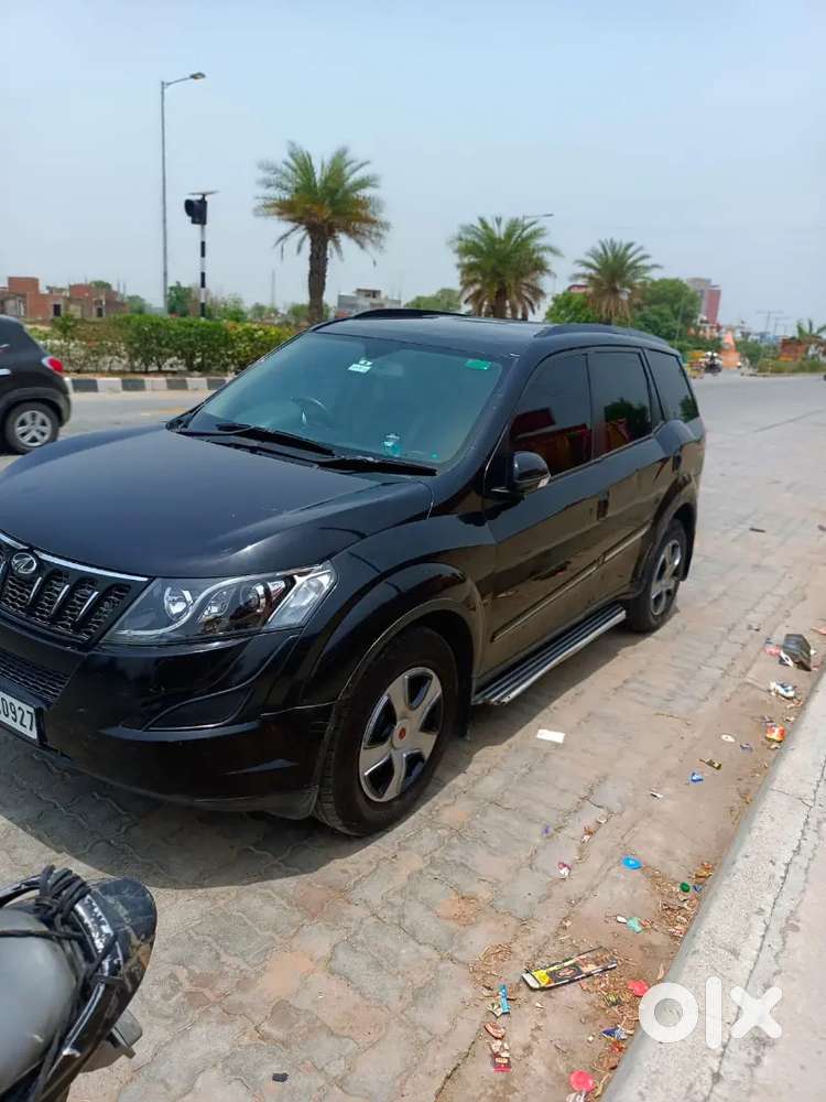 Mahindra Xuv500 2016 Diesel 60000 Km Driven