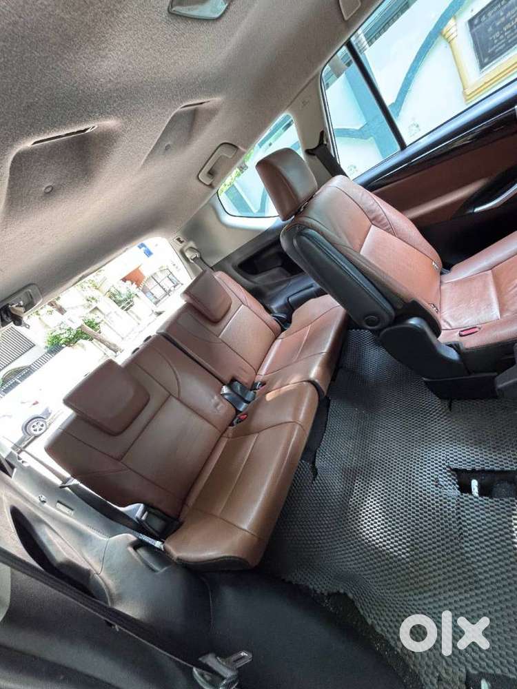 Toyota Innova Crysta 2.8z Automatic, 2019, Diesel