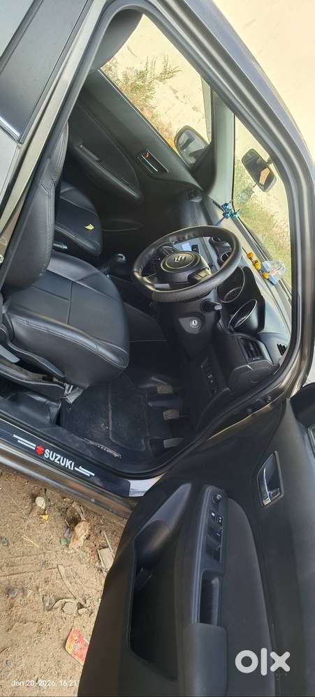 Swift 2022 Geniune 10590 Km Excellent Condition
