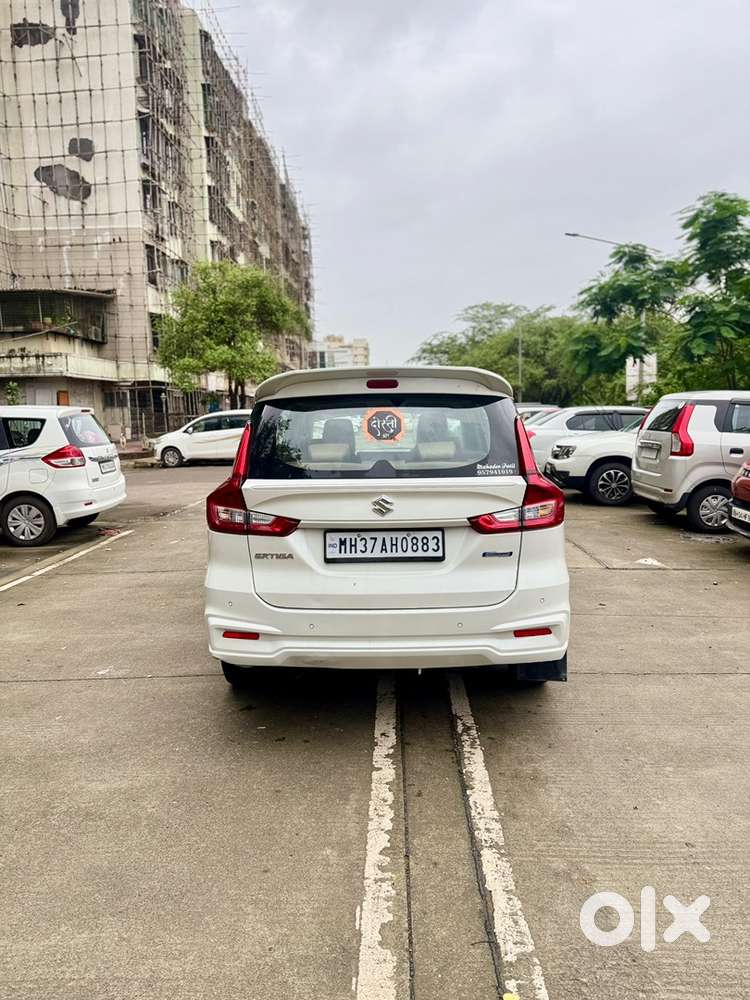 Maruti Suzuki Ertiga 2024 Petrol Well Maintained