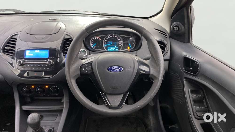 Ford Figo 2012-2015 Petrol Titanium, 2020, Petrol