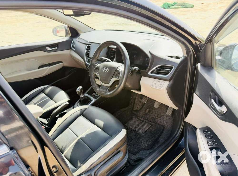Hyundai Verna Pure Petrol Top Model In Brand New Condition