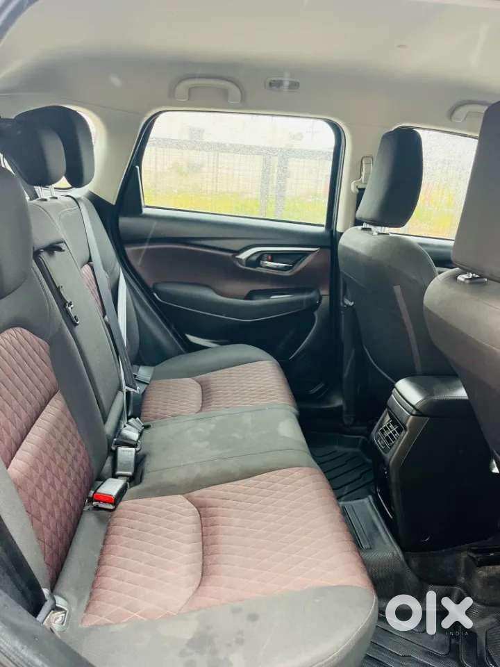 Maruti Suzuki Grand Vitara 1.5 Delta Smart Hybrid, 2023, Petrol