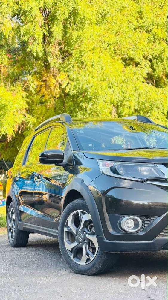 Honda Br-v I-vtec V Mt, 2016, Petrol