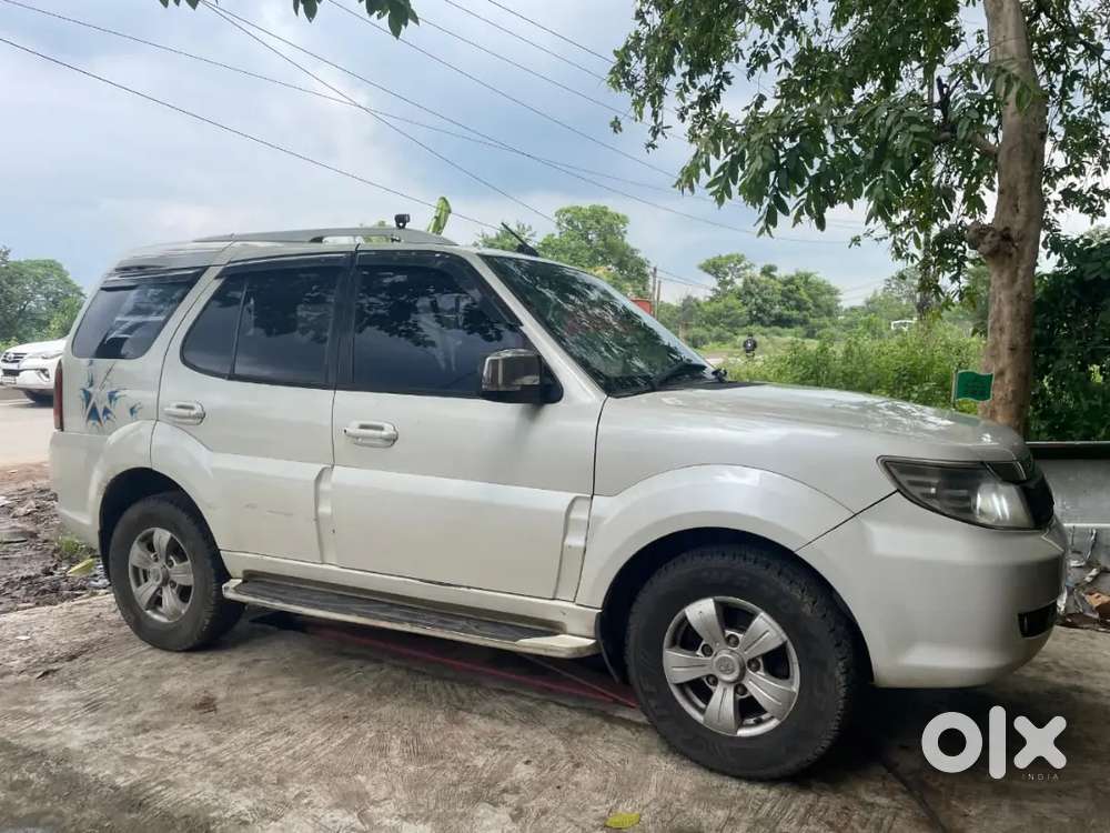 Tata Safari Storme 2014 Diesel 100000 Km Driven