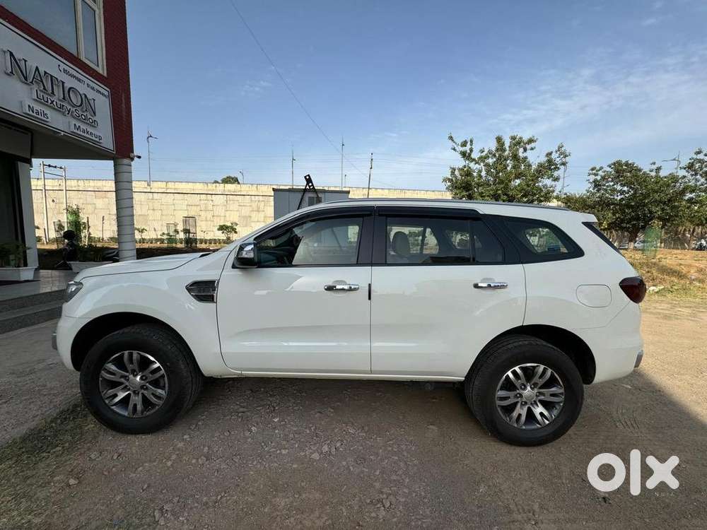 Ford Endeavour 2017 Diesel 88000 Km Driven