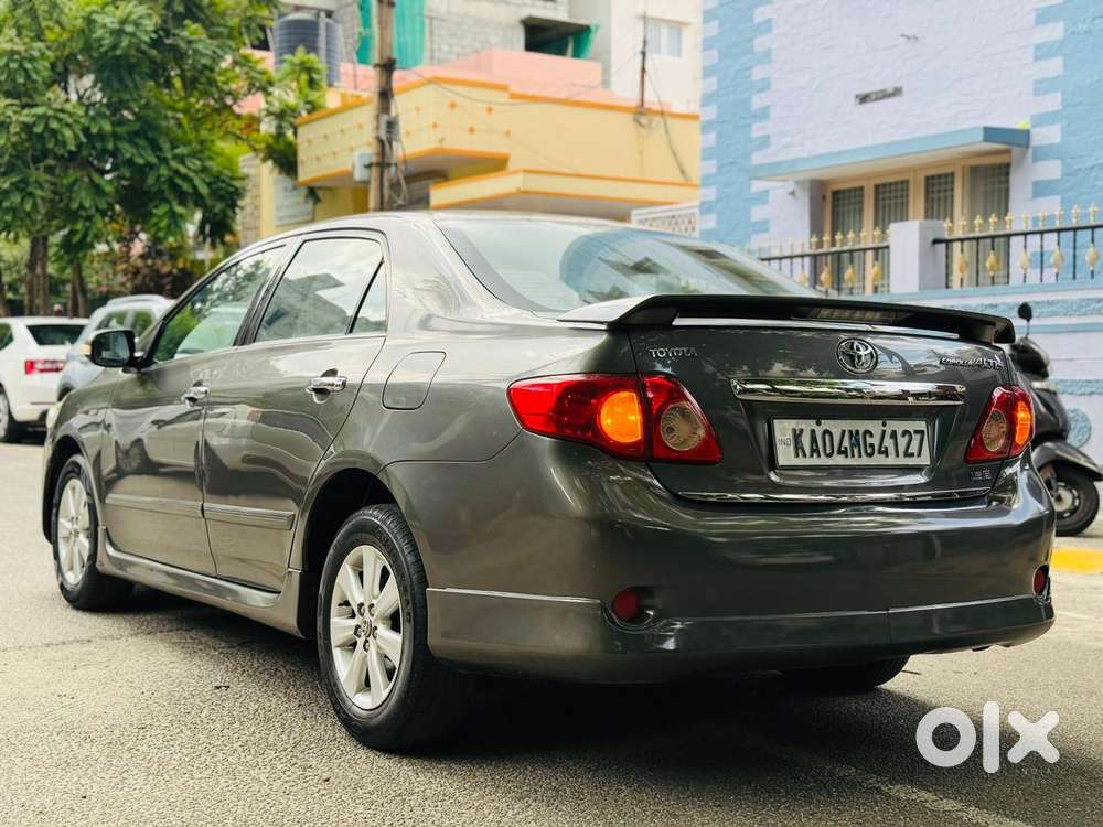 Toyota Corolla Altis 1.8 J, 2009, Petrol