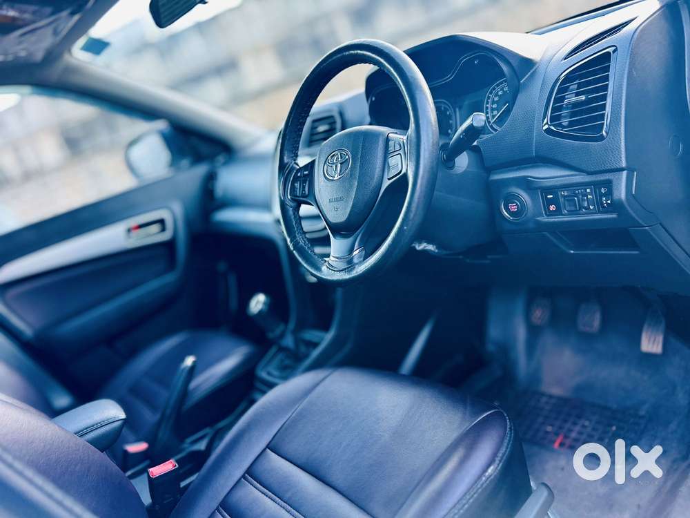 Toyota Urban Cruiser 1.5 High Grade Mt, 2022, Petrol