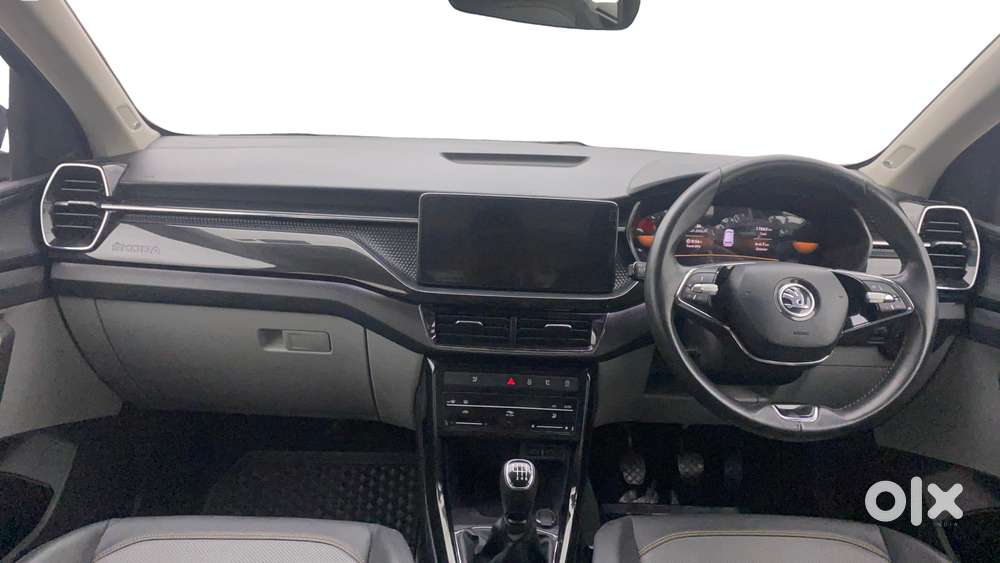 Skoda Kushaq Style 1.0l Tsi Mt, 2024, Petrol