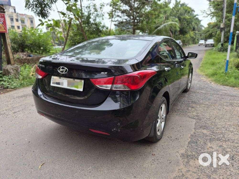 Hyundai Elantra 1.8 Sx Mt, 2013, Petrol