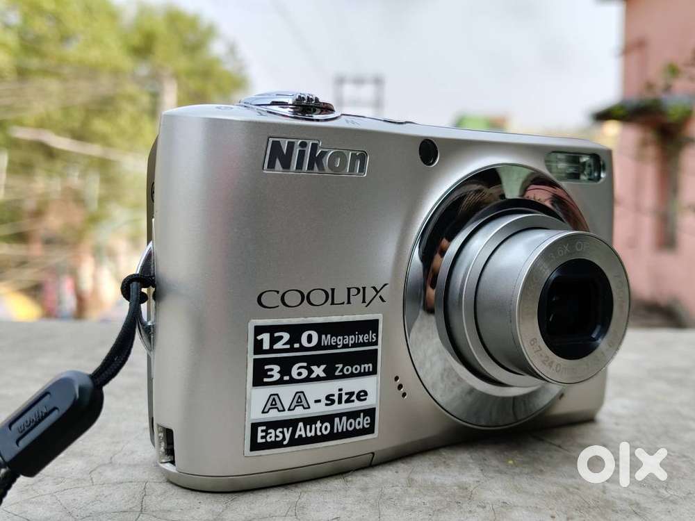 Nikon Coolpix L22 12.0 MP Vintage Digital Camera 3000mah