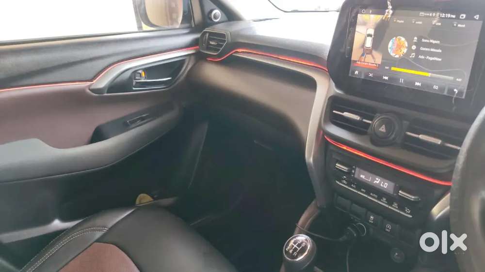 Grand Vitara 2023 Fully Loaded Dual Tone, Vip Number