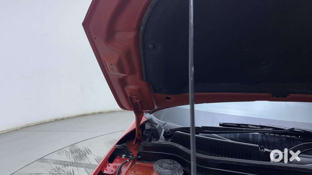 Maruti Suzuki Vitara Brezza 1.5 Zxi Plus Dual Tone, 2020, Petrol