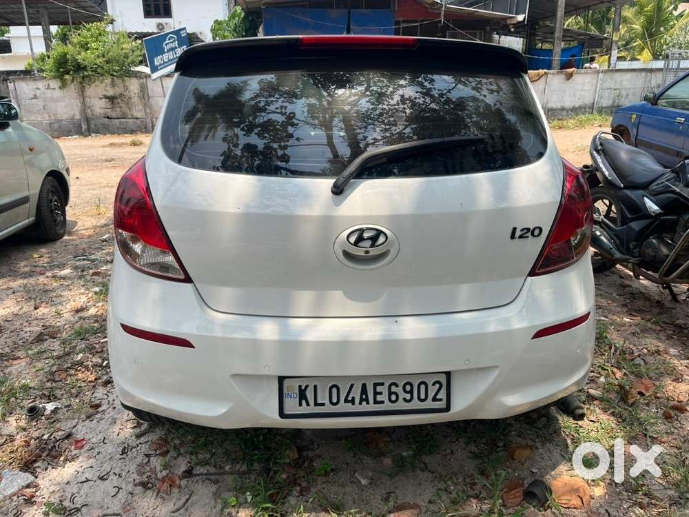 Hyundai I20 Asta Full Option 2013
