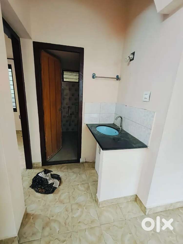 1RK in Panampilly Nagar