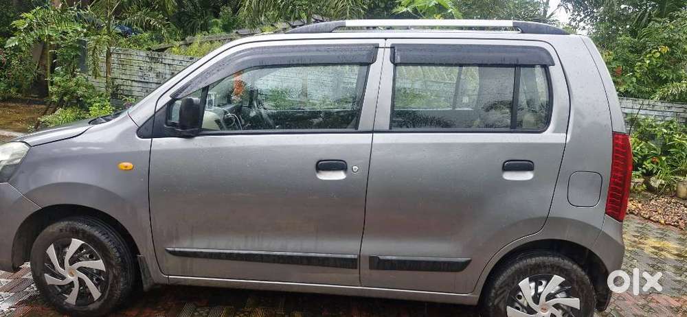 Maruti Suzuki Wagon R Lxi Bs Iv, 2017, Petrol