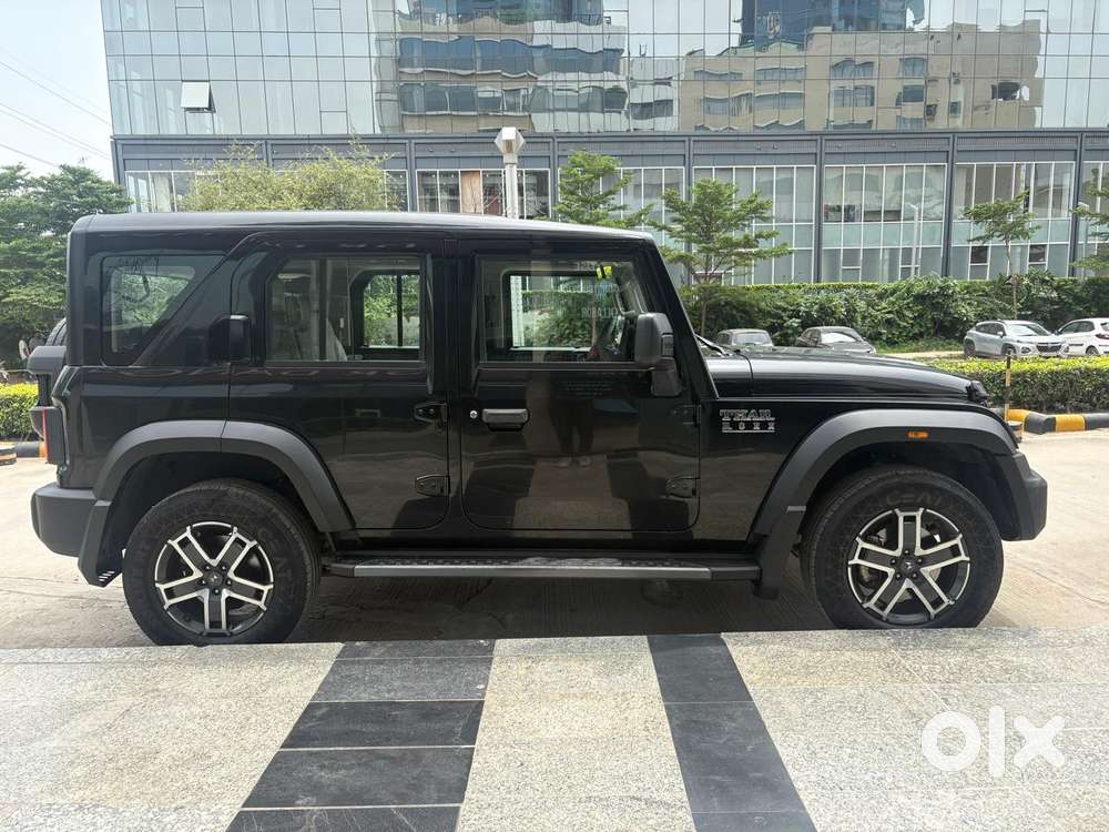 Mahindra Thar Roxx Mx5 Petrol At 2wd, 2025, Petrol