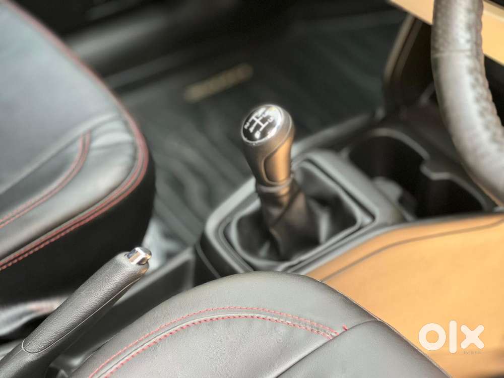 Maruti Suzuki Dzire 1.2 Vxi, 2025, Petrol