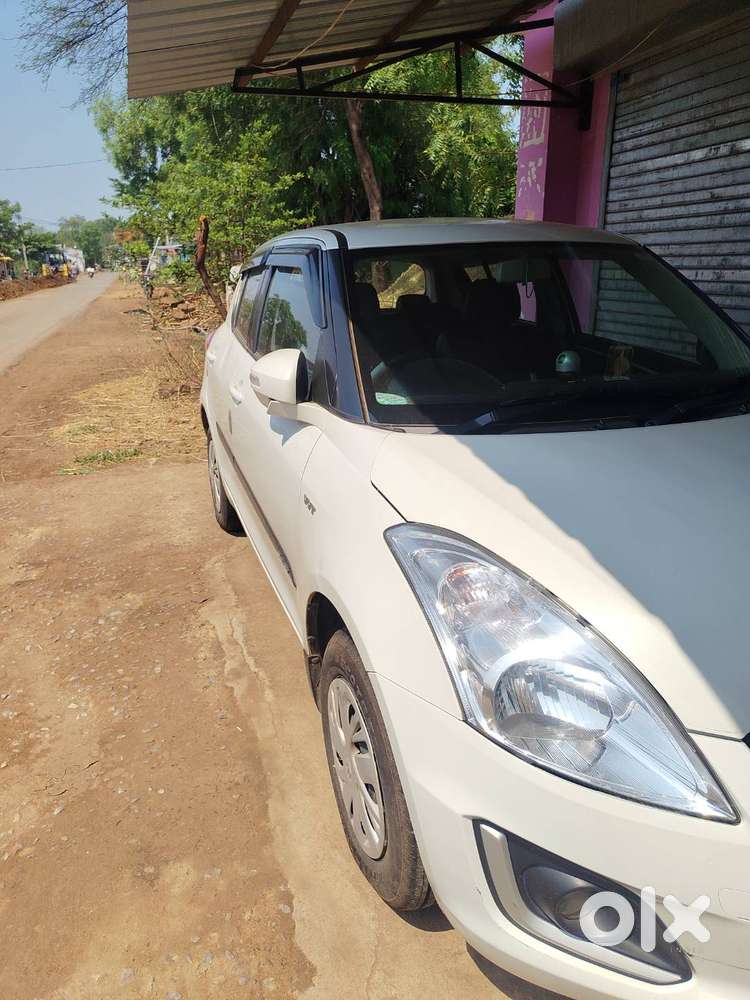 Maruti Suzuki Swift 2018 Petrol 57600 Km Driven