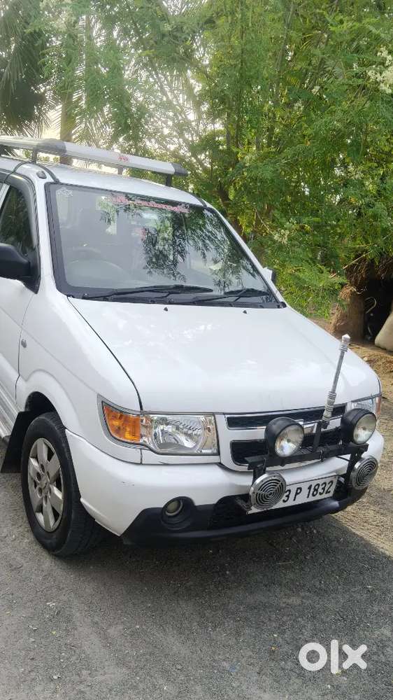 Chevrolet Tavera Neo 2017