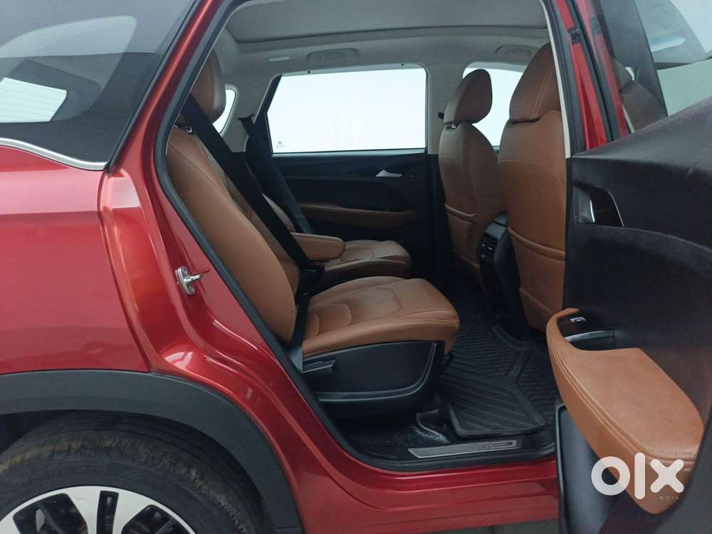 Mg Hector Plus 1.5 Sharp Turbo Cvt 6 Str, 2021, Petrol