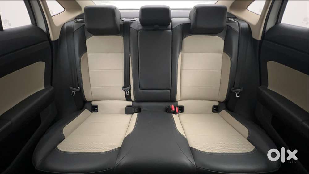 Skoda Slavia Style 1.5l Tsi Dsg, 2022, Petrol