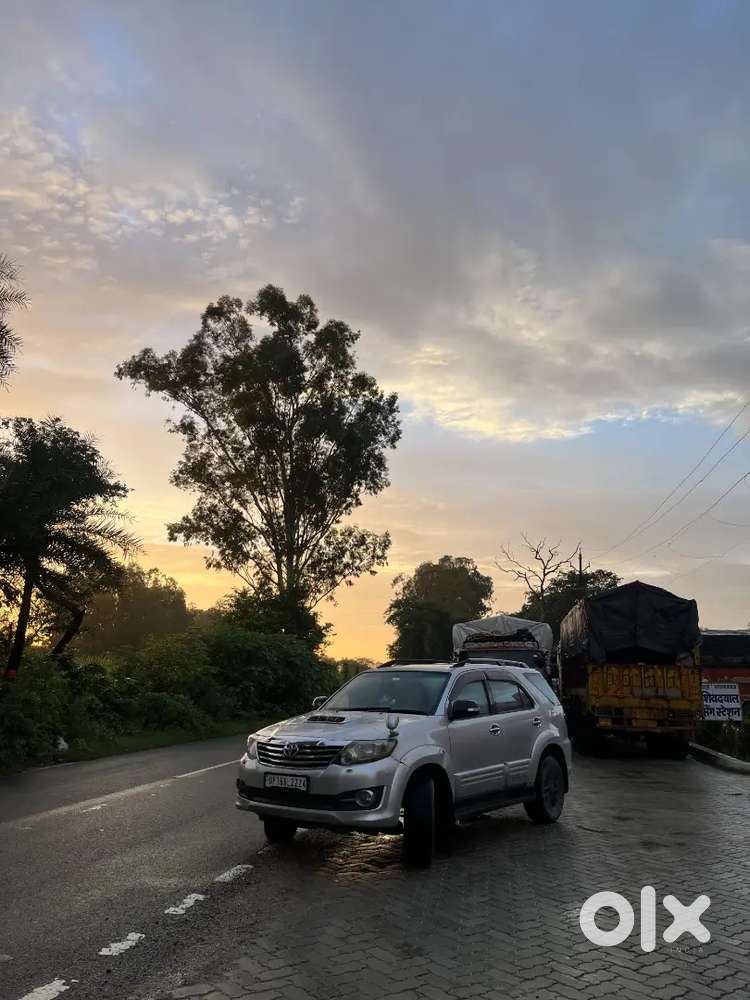 Toyota Fortuner 2012 Diesel Manual