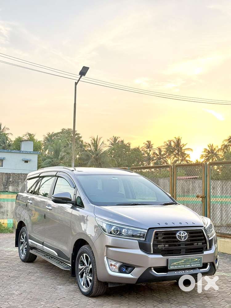 Toyota Innova Crysta 2.4 V 8 Str, 2024, Diesel