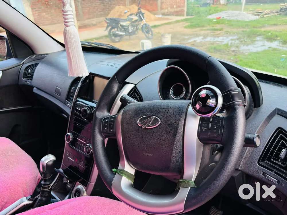 Mahindra Xuv500 2.2 W7 2019