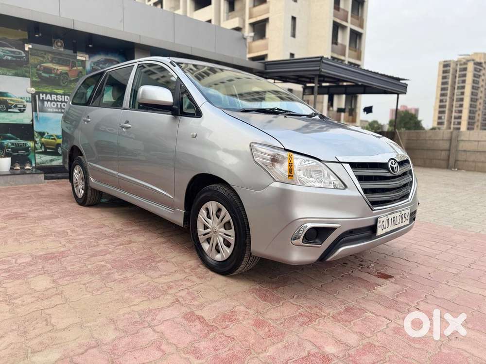 Toyota Innova 2.5 G (diesel) 8 Seater, 2015, Diesel
