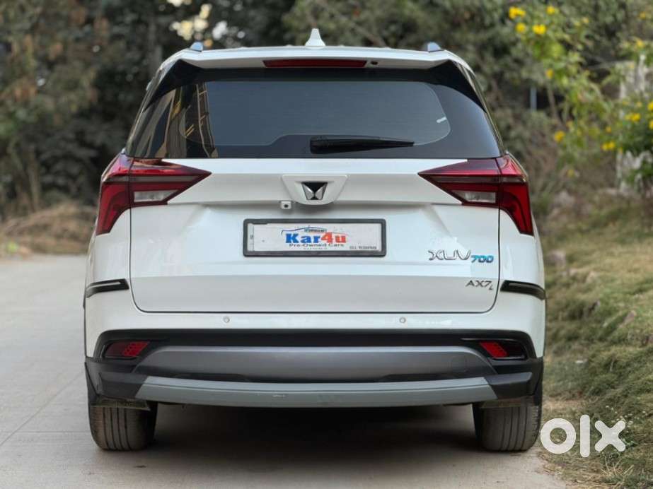 Mahindra Xuv700 2.2 Ax 7 Diesel At Luxury Pack Str Awd, 2022, Diesel